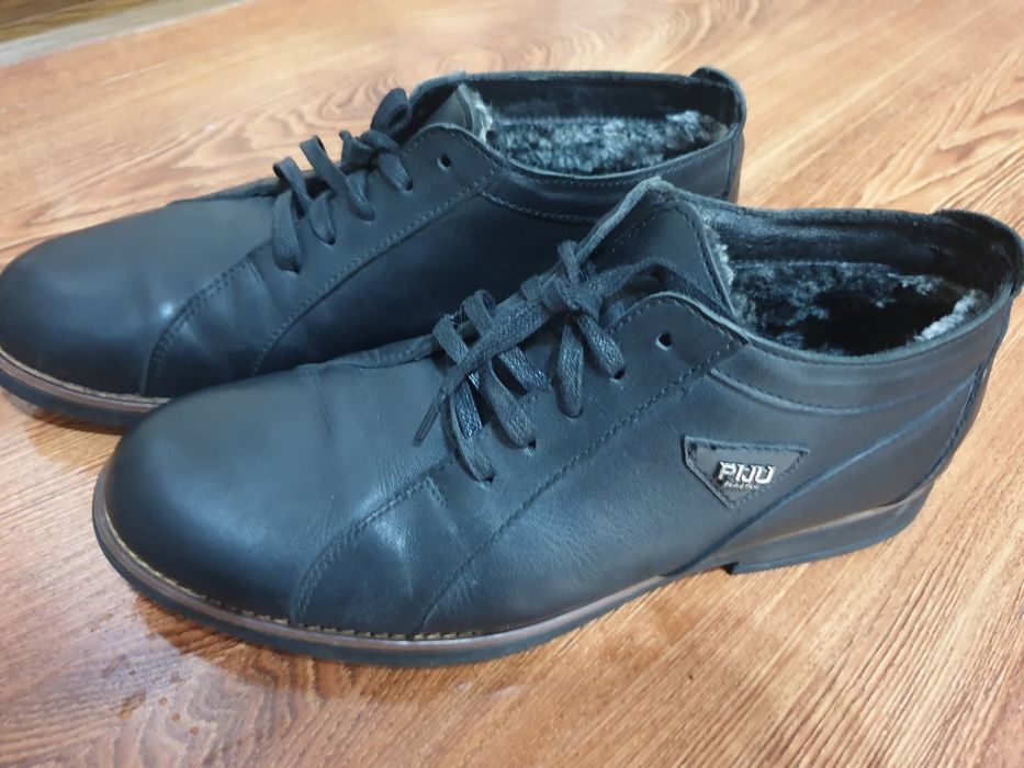 Мужские тёплые ботинки с мехом, кожа. Размер 40. В хорошем состоянии