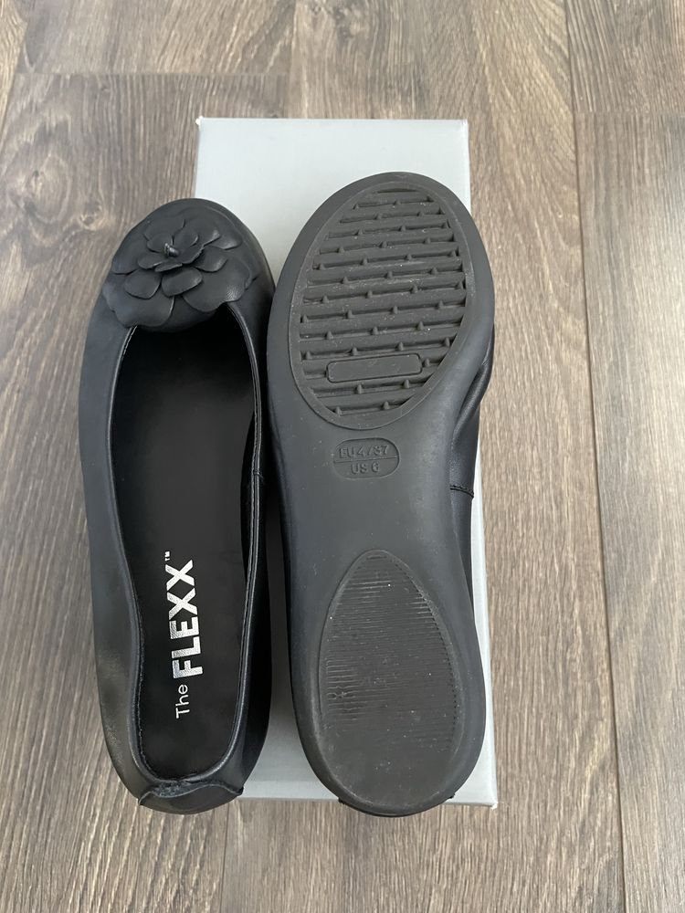 Balerini dama, din piele, marime 37 (us 6), 23 cm, negri, The Flexx