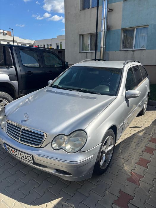 Vând sau schimb  Mercedes c calss