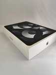 Apple iPad Air 5 ,10.9-inch, Wi-Fi + Cellular