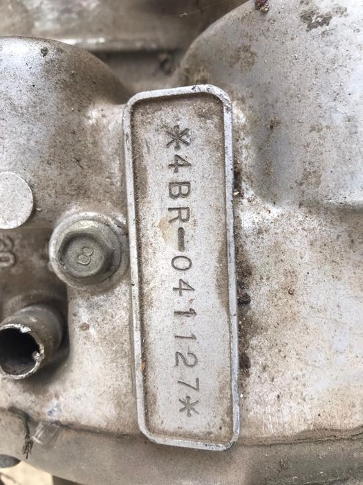 Demembrez motor Yamaha