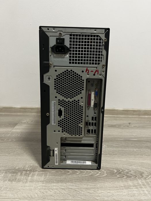 PC Lenovo ThinkCenter