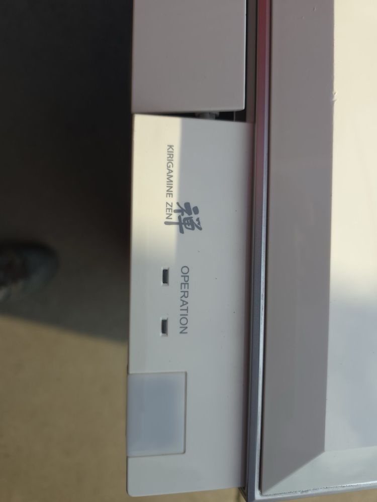 Хиперинверторен климатик Mitsubishi Electric EF35-3бр и EF25 черен 1бр