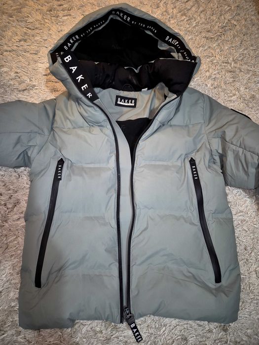 Детско яке Ted Baker като ново!Цена 160 лв.