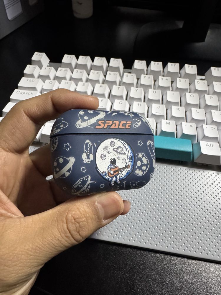 Кейс от наушников AirPods Pro 2 2023 A2968