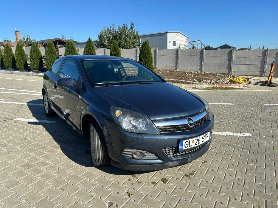 Opel Astra H GTC 1.7 CDTI 125 CP