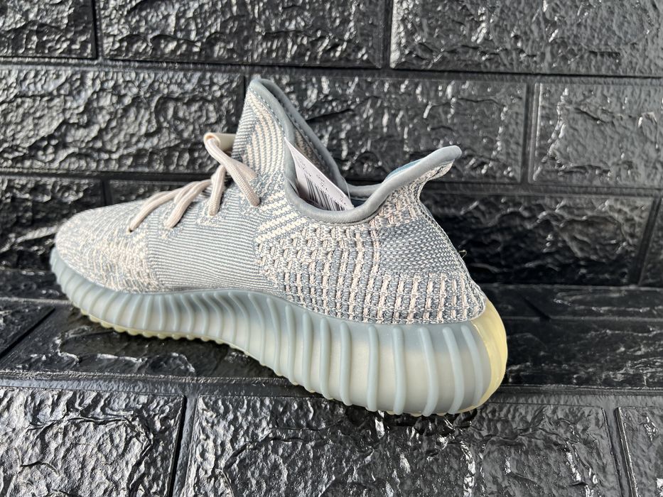 36-45 Yeezy 350 v2 Israfil