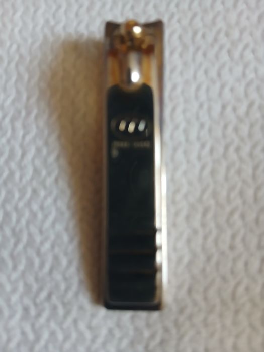 Продам мужские щипчики - кусачки для ногтей.