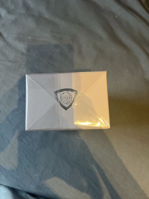 Parfum Parfumus de MARLY DELINA La Rosée
