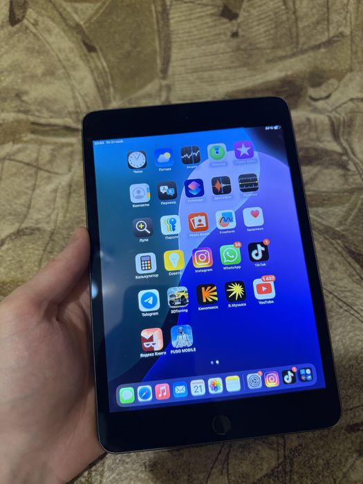 Продам iPad mini 5, 64 ГБ, Wi-Fi, Space Gray