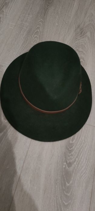 Vand palarie barbat lana DADARLAT, noua!