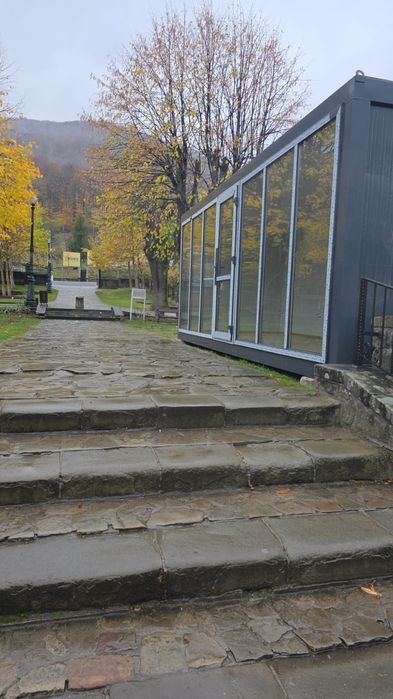 Vand container tip vitrina