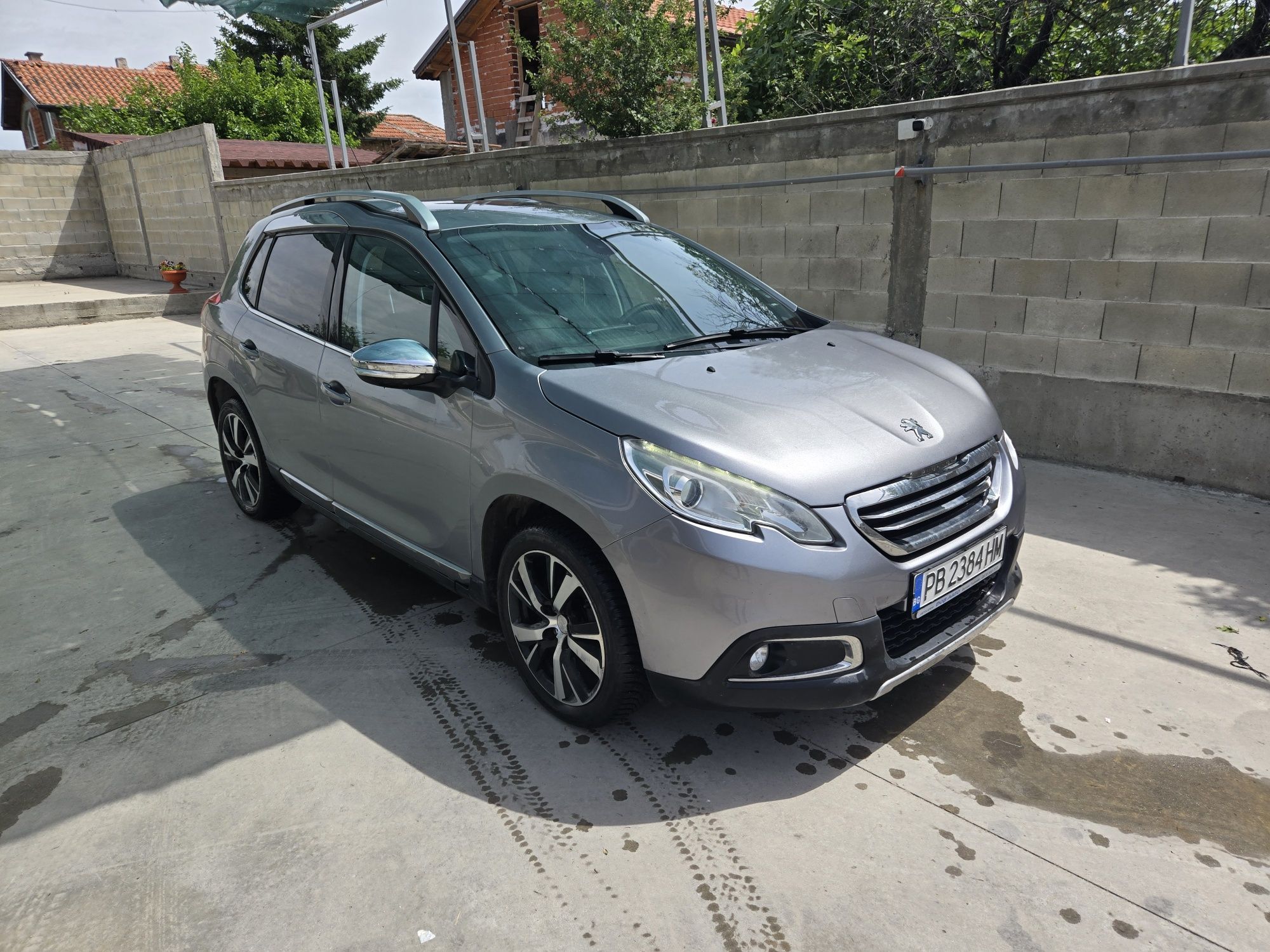 Peugeot 2008 e-HDI ALLURE 1.6 дизелкожа ADBLUE
