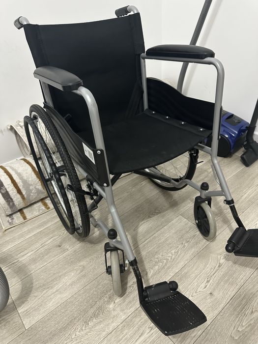 Коляска инвалидская