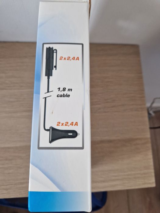 Incarcator auto USB rapid, 4x2,4A
SAU 96
• încarcă simultan dispozitiv