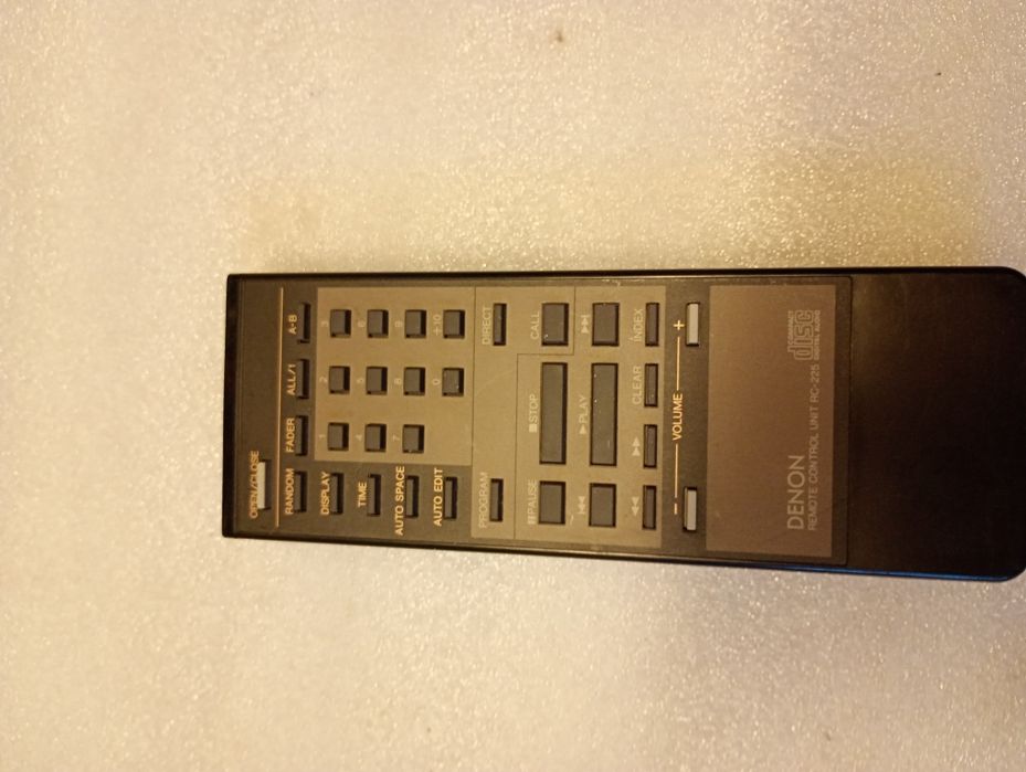 Telecomanda cd player.amplificator