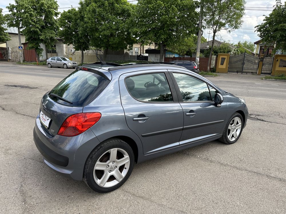 Peugeot 207 An 2007 1.4 Benzina Trapa  CLIMATRONIC Pilot Comp