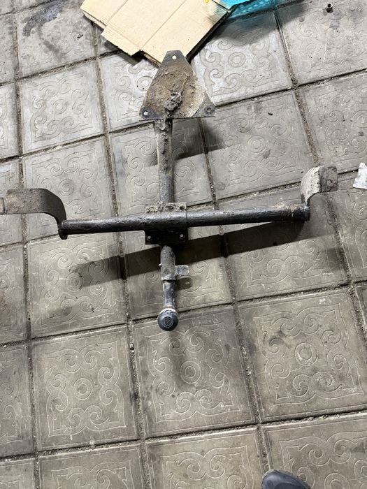 Продам фаркоп на приору!