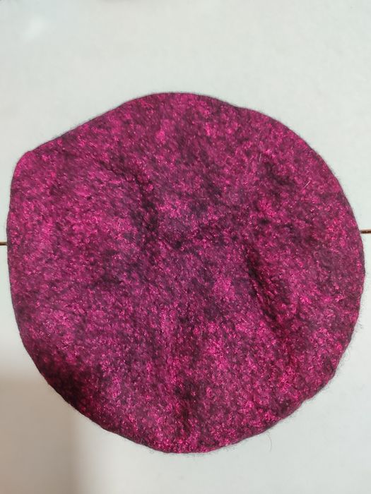 Беретки женские шерстяные