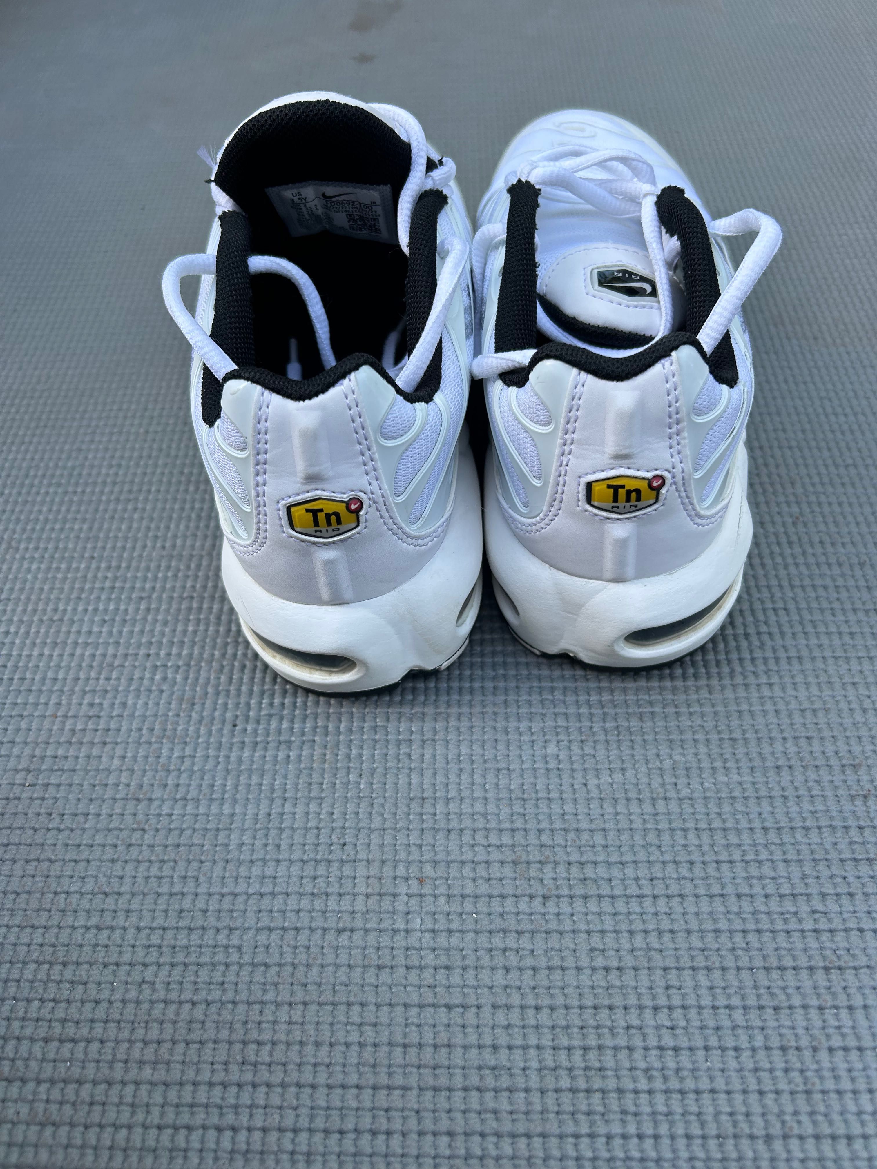 Маратонки Nike Air TU