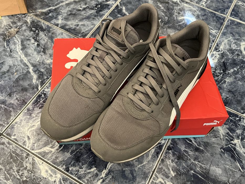 Оригинални мъжки маратонки Puma номер 45