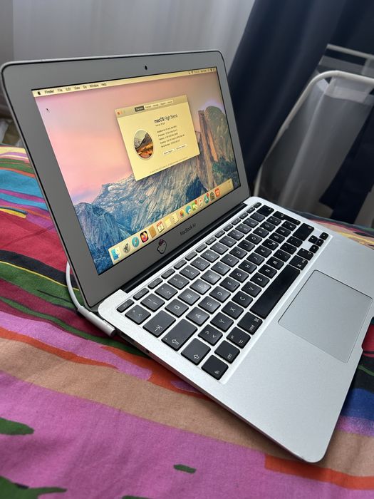 MacBook Air 2011