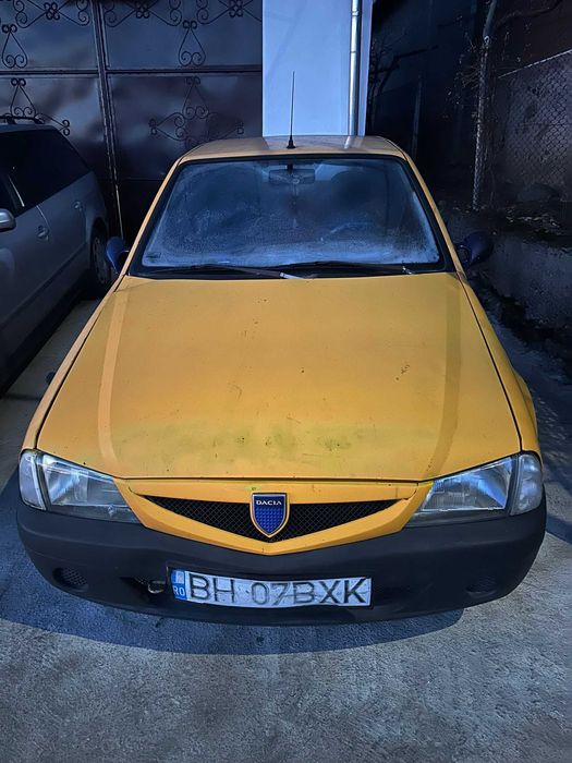 Vând Dacia Solenza