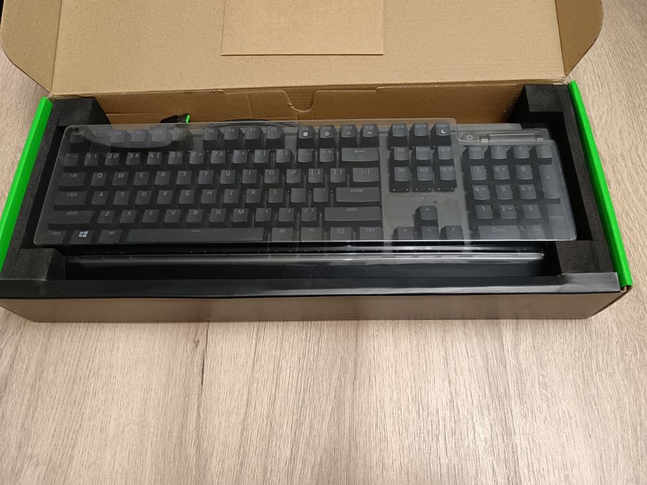 Tastatura Black Window v3