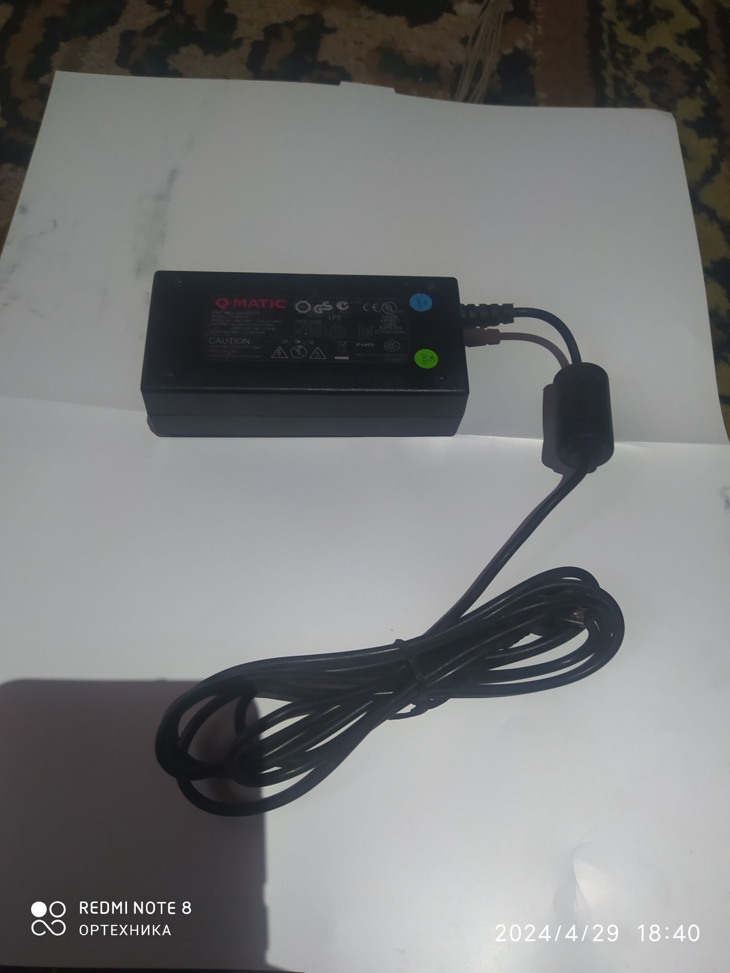 Блок питаниялар.   24 v.3.33a.65w ...19v..3...16a  ,