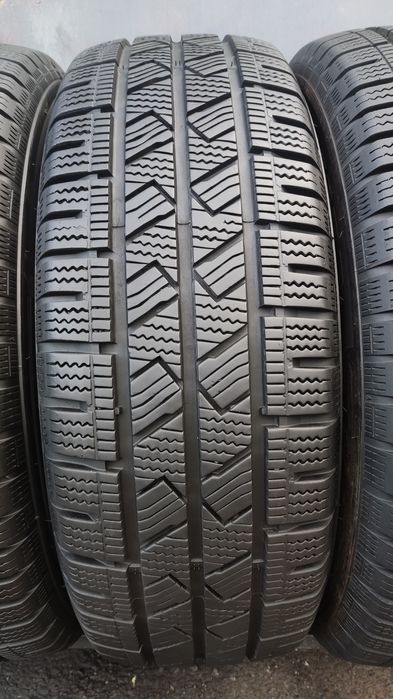 3бр. зимни бусови гуми 215/65/16C, dot24
Laufenn I FIt Van
dot24
8+mm