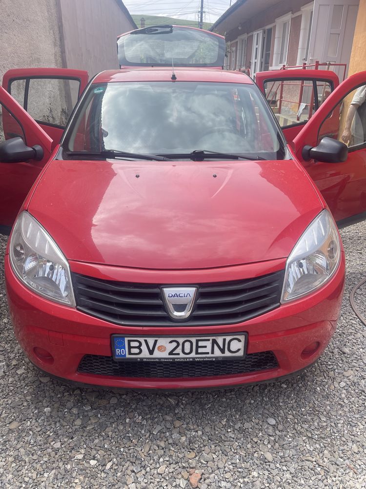 Dacia Sandero 2011