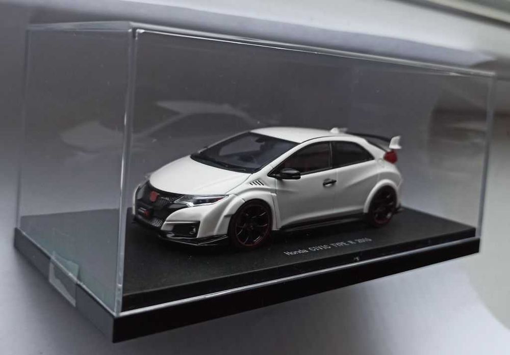 Macheta Honda Civic Type R FK2 2015 alb - Ebbro 1/43