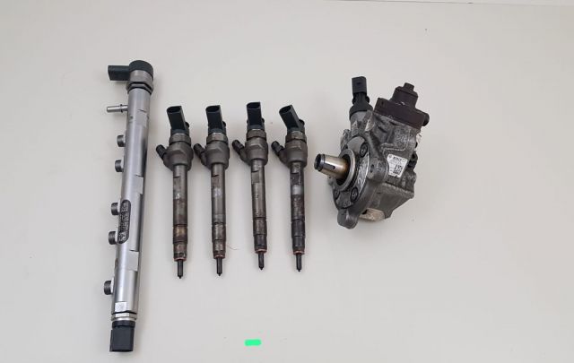 Set injectie 0281002949 / 779844604 BMW Seria 3 E90/E91/E92/E93