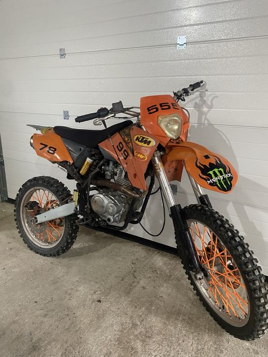 Se vinde cross 150