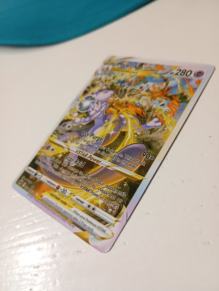 Супер рядка Mewtwo Vstar покемон карта
