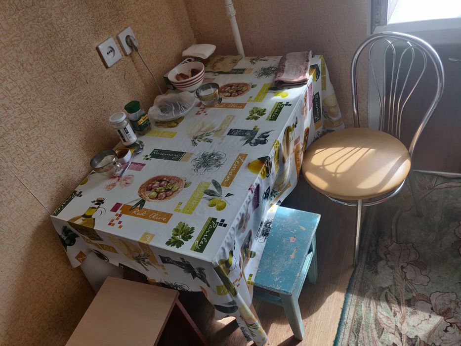 Сдам полуторку посуточно в районе Дворца Спорта