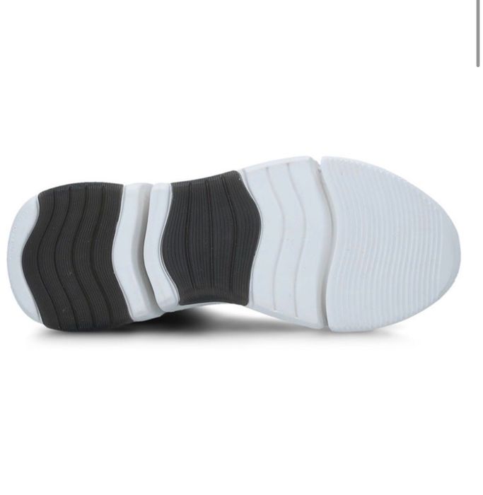 KARL LAGERFELD Art Deco knit socks boots