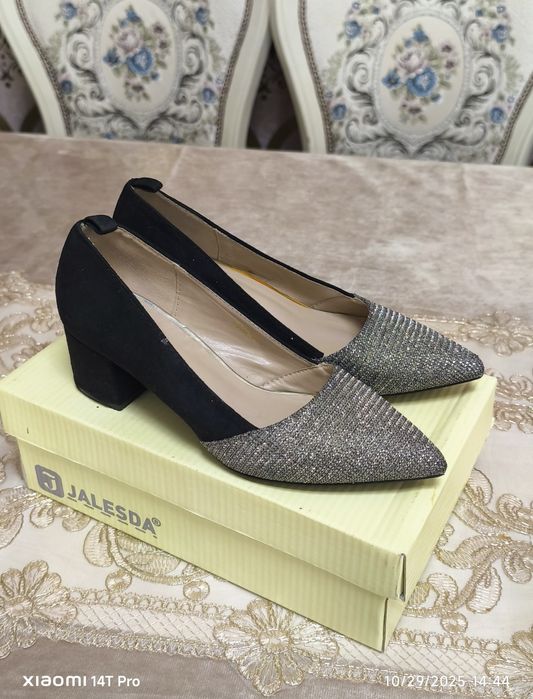 Женские туфли,  босаножки,  балетки