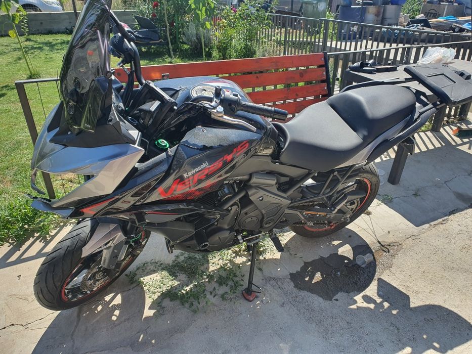 Dezmembrez kawasaki versys 650 motor functional  2020