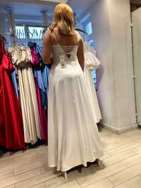 Бяла рокля 1,65 см.
