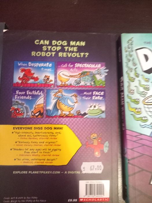 Colecție de cărți Dog Man