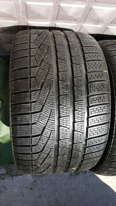 235/40/19.225/45/19,225/40/19,pirelli,9-10mm,dot 3413/3420