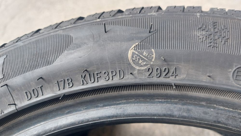 Зимни гуми 225/45/17 Rockblade 2 броя