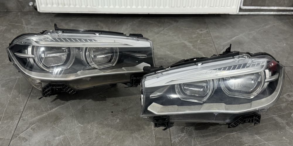 Vând Faruri BMW X5-X6 F15-F16 / Led