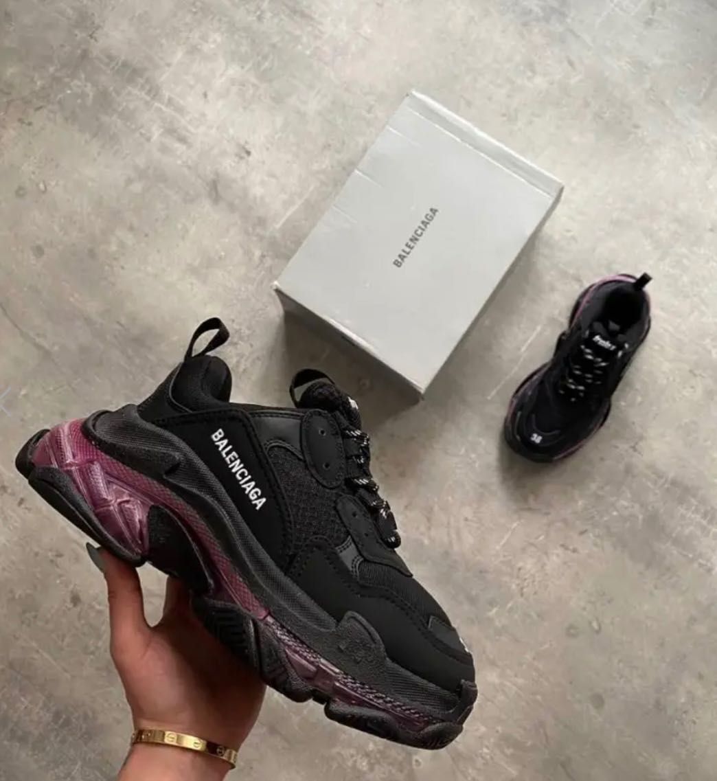 Balenciaga triple S