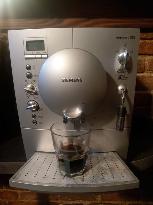 Expresoare  automate, diverse mărci.