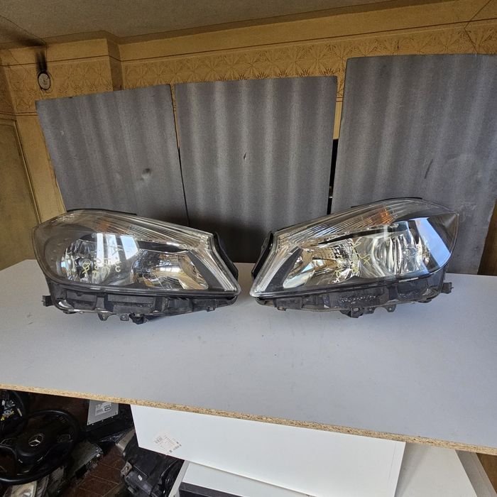 Фарове  за Мерцедес Бенц А класа/ Mercedes Benz A 176