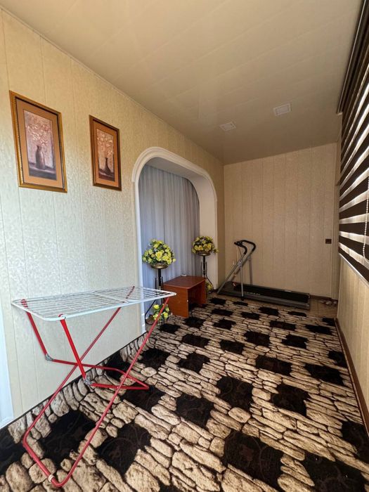 Юнусабад 14 3/1/5  78 квадратов с мебелью техникой можно в ипотеку