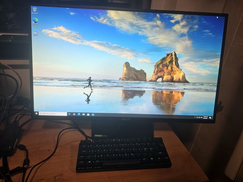 Monitor gaming Asus Rog 27" rata refresh 120hz timp răspuns 1ms