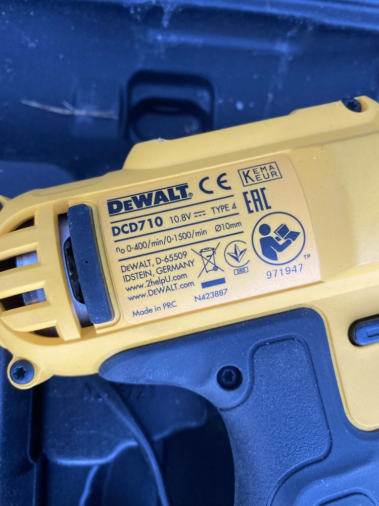 Masina de gaurit si insurubat Dewalt DCD 710